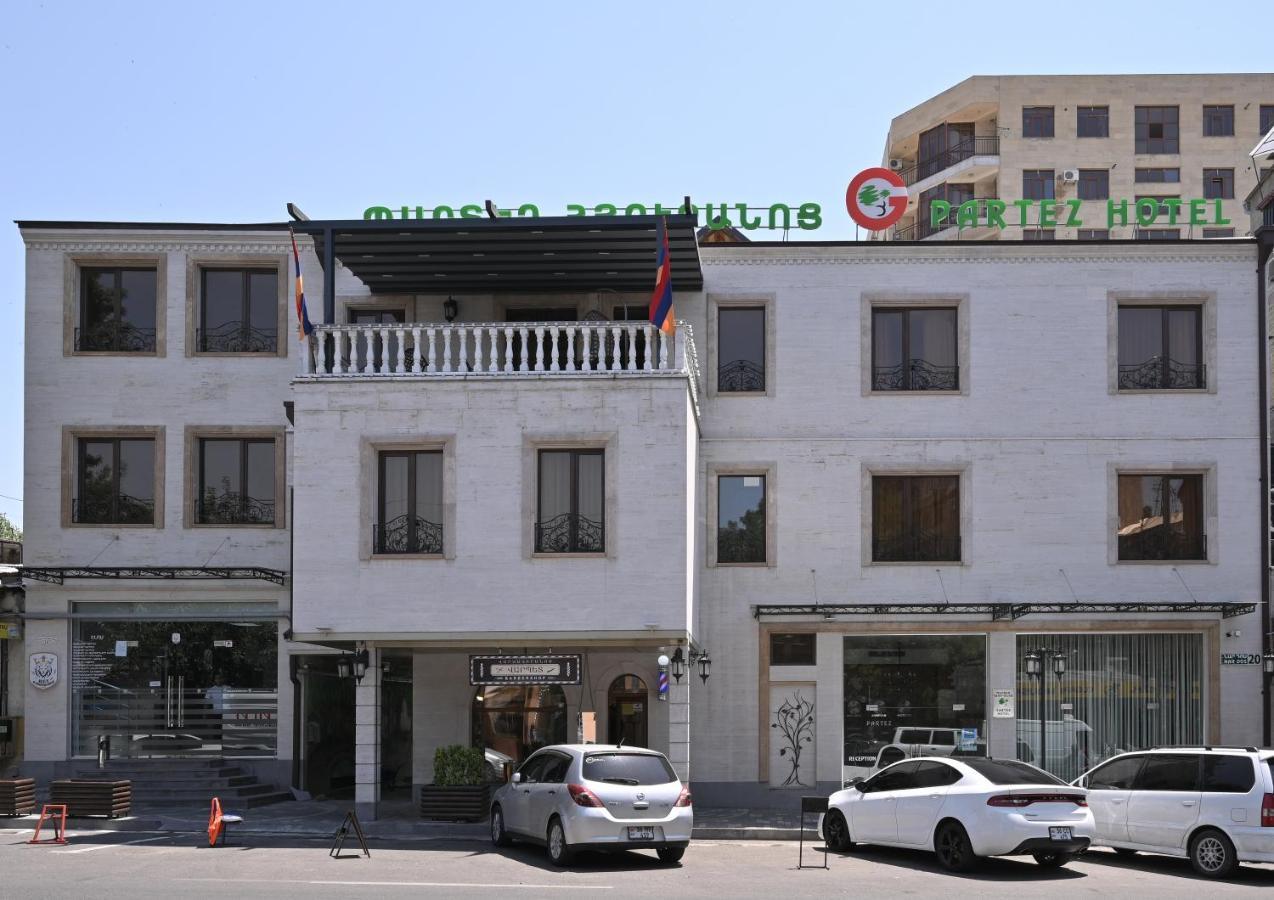 Partez Hotel Jereván Kültér fotó