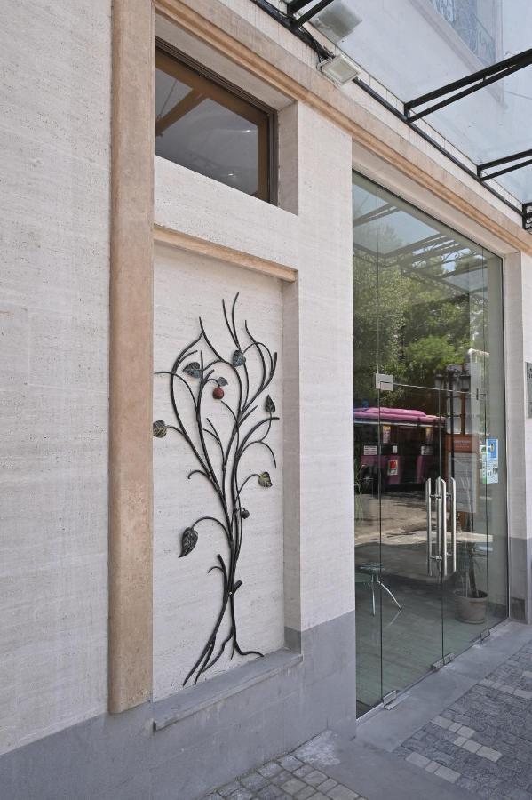 Partez Hotel Jereván Kültér fotó