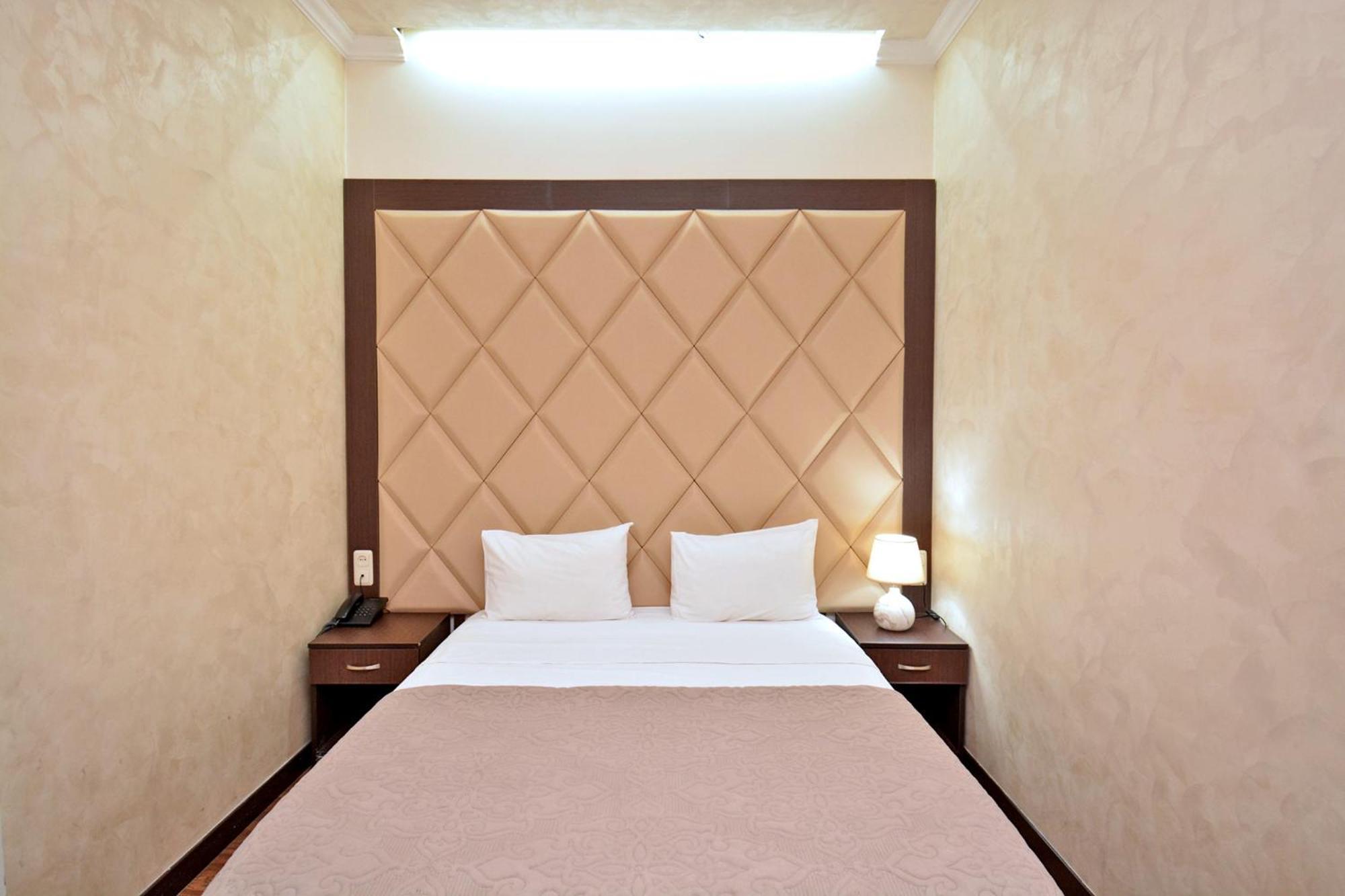 Partez Hotel Jereván Kültér fotó