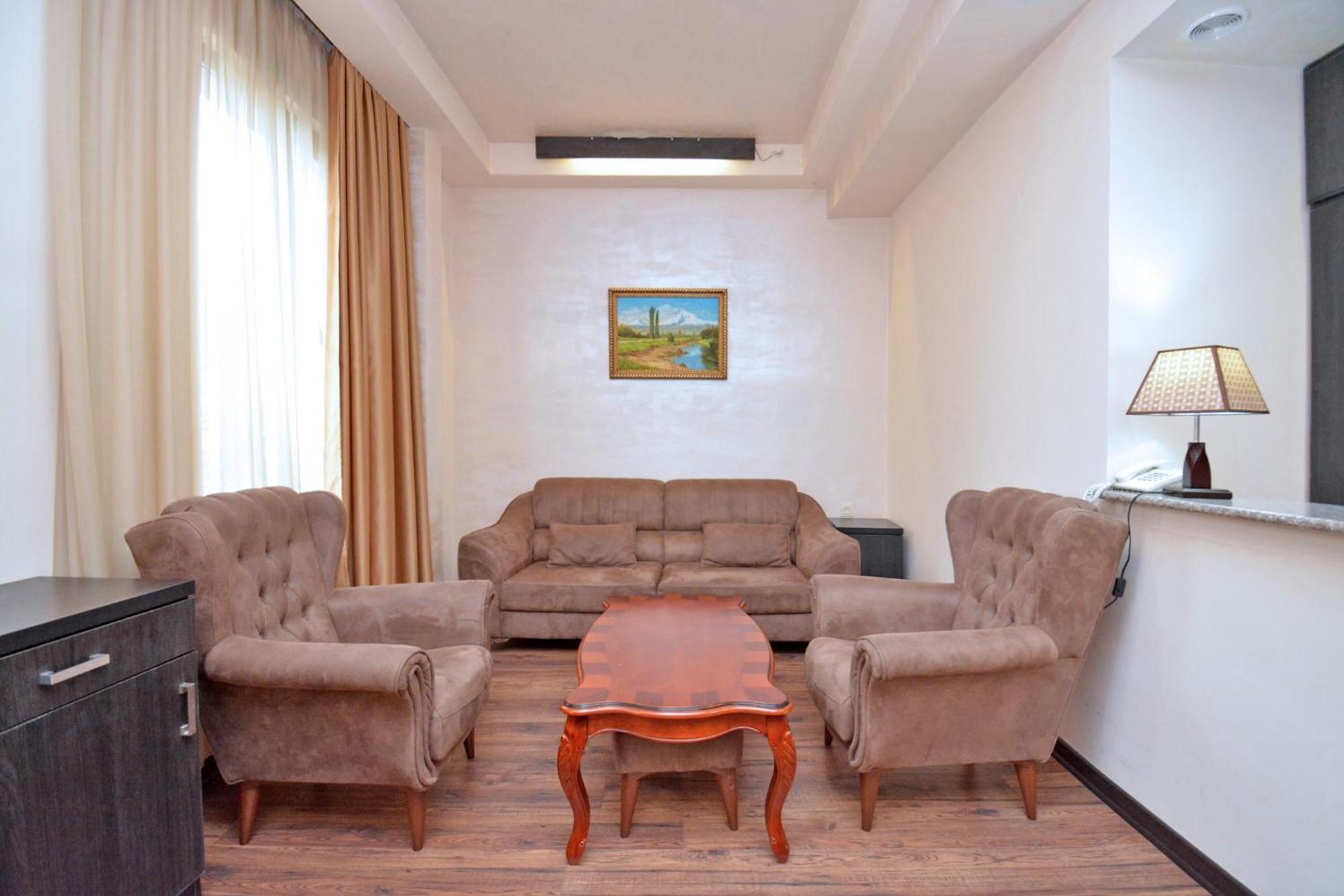 Partez Hotel Jereván Kültér fotó