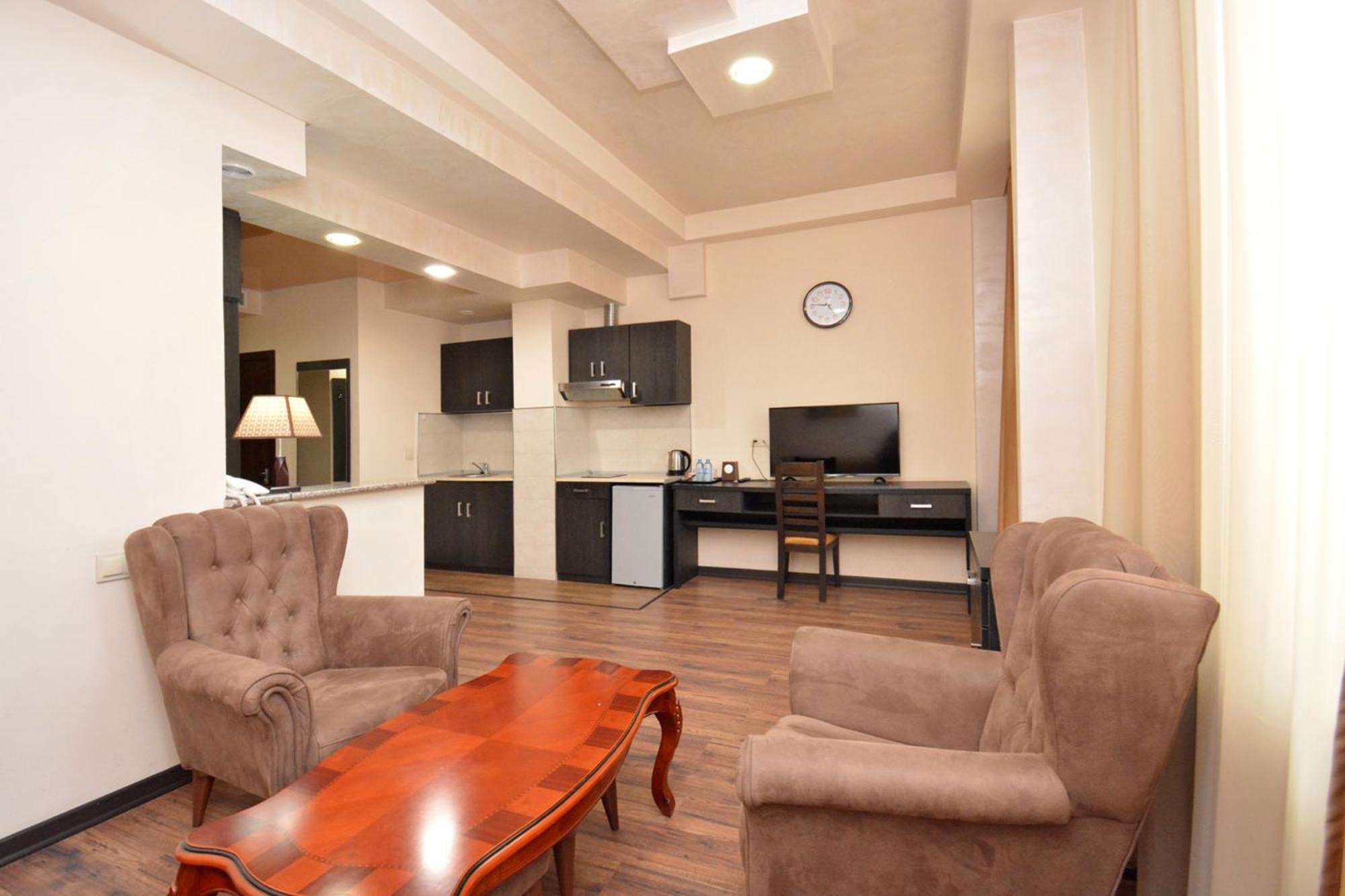 Partez Hotel Jereván Kültér fotó